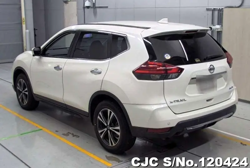 2019 Nissan / X-Trail Stock No. 120424