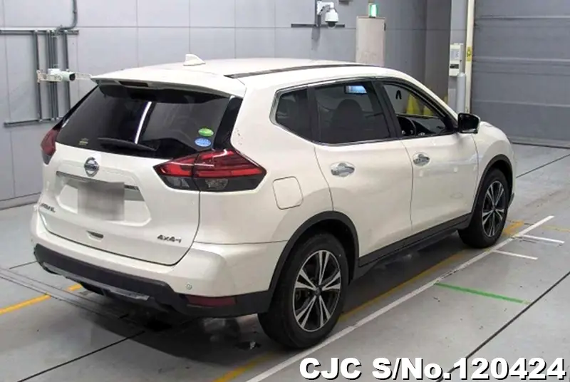 2019 Nissan / X-Trail Stock No. 120424