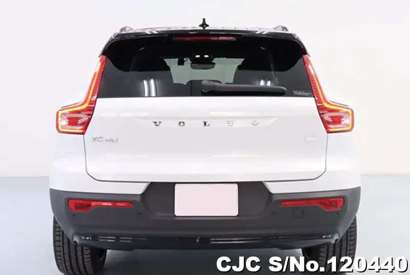 2023 Volvo / XC40 Stock No. 120440