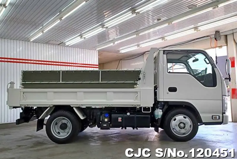 2023 Isuzu / Elf Stock No. 120451