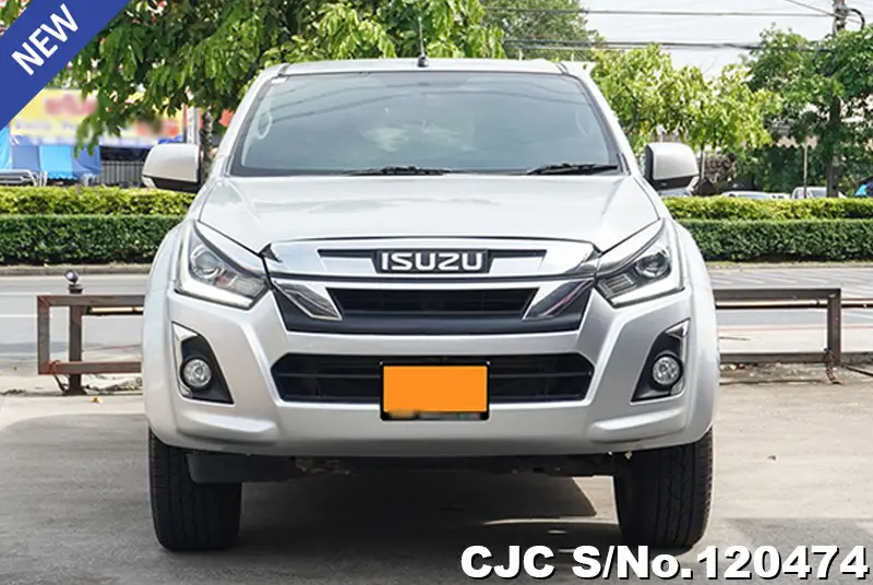 Isuzu D-Max in Silver for Sale Image 2