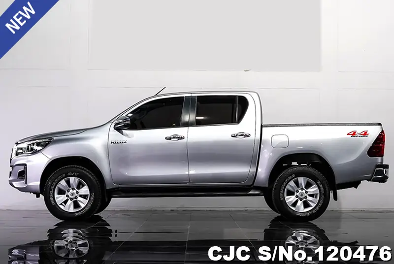 2018 Toyota / Hilux / Revo Stock No. 120476