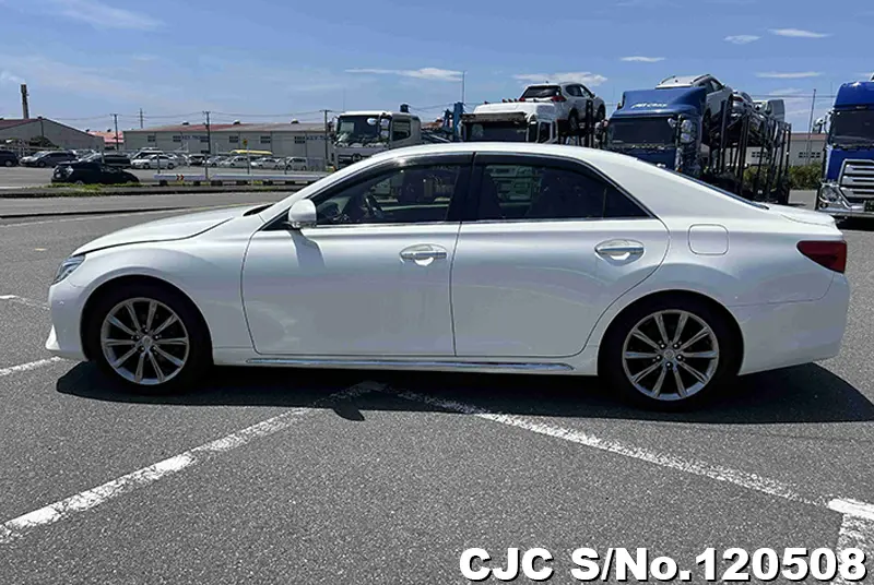 2015 Toyota / Mark X Stock No. 120508