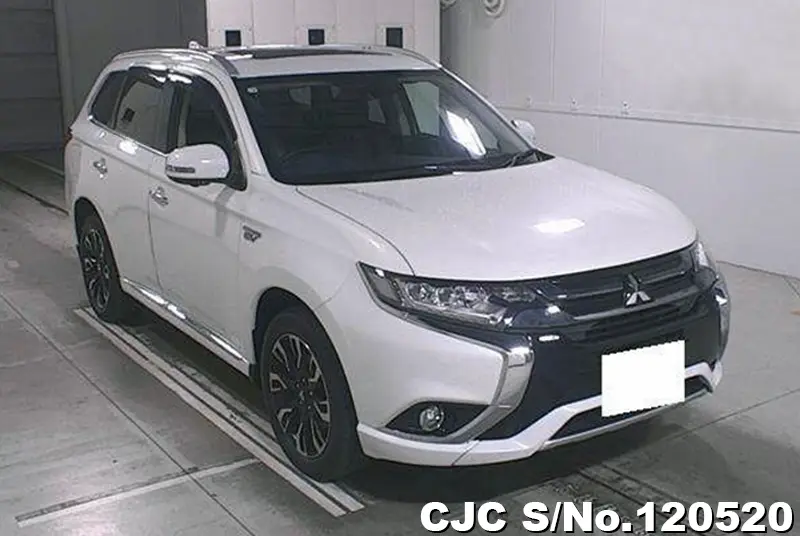 2016 Mitsubishi / Outlander Stock No. 120520