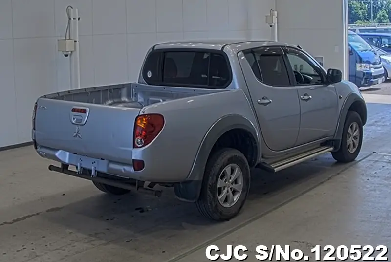 2008 Mitsubishi / Triton Stock No. 120522