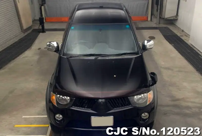 2009 Mitsubishi / Triton Stock No. 120523