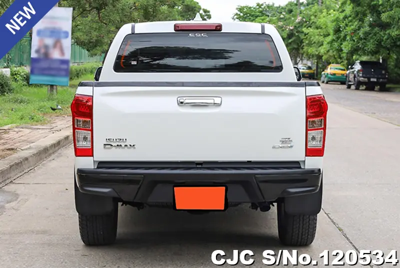 Isuzu D-Max in White for Sale Image 5