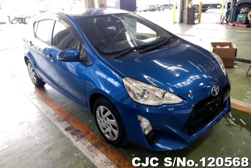 2015 Toyota / Aqua Stock No. 120568