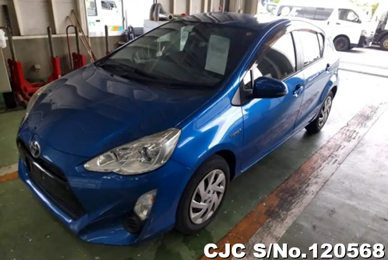 2015 Toyota / Aqua Stock No. 120568