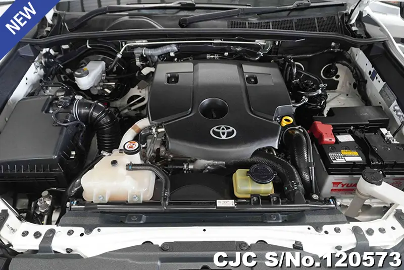 2020 Toyota / Hilux / Revo Stock No. 120573