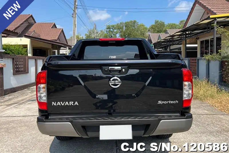 2017 Nissan / Navara Stock No. 120586