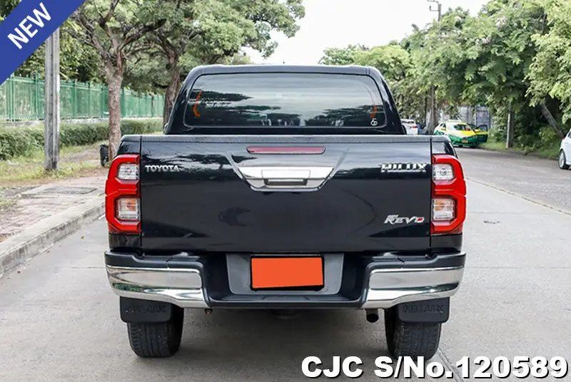 Toyota Hilux in Black for Sale Image 5