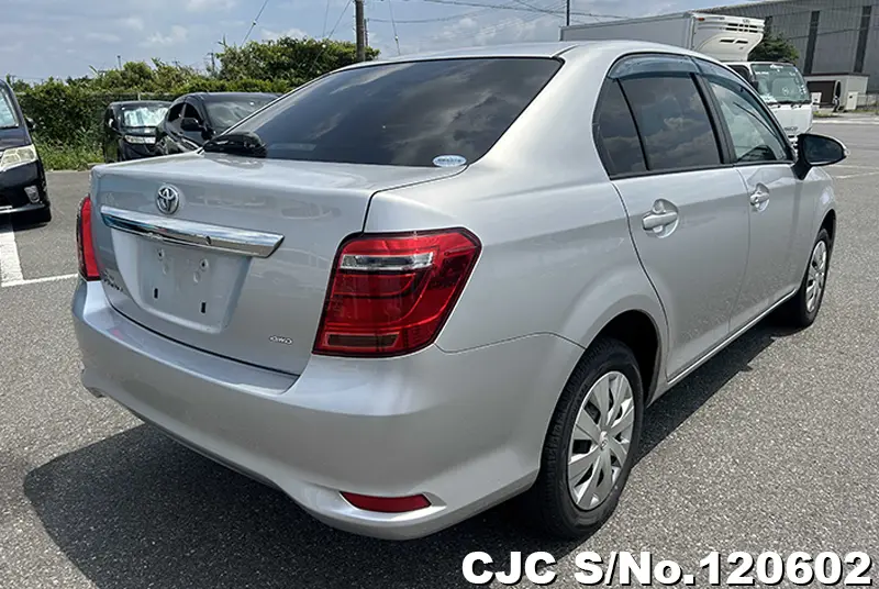 2015 Toyota / Corolla Axio Stock No. 120602