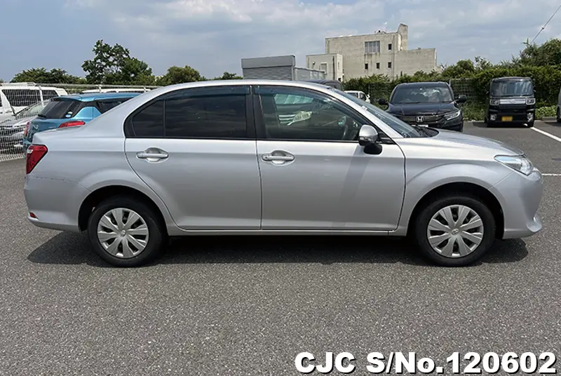 2015 Toyota / Corolla Axio Stock No. 120602