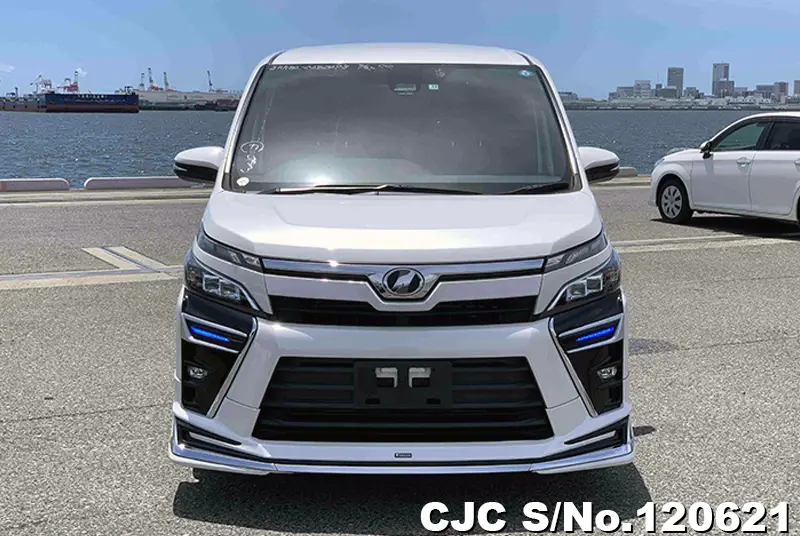 2017 Toyota / Voxy Stock No. 120621