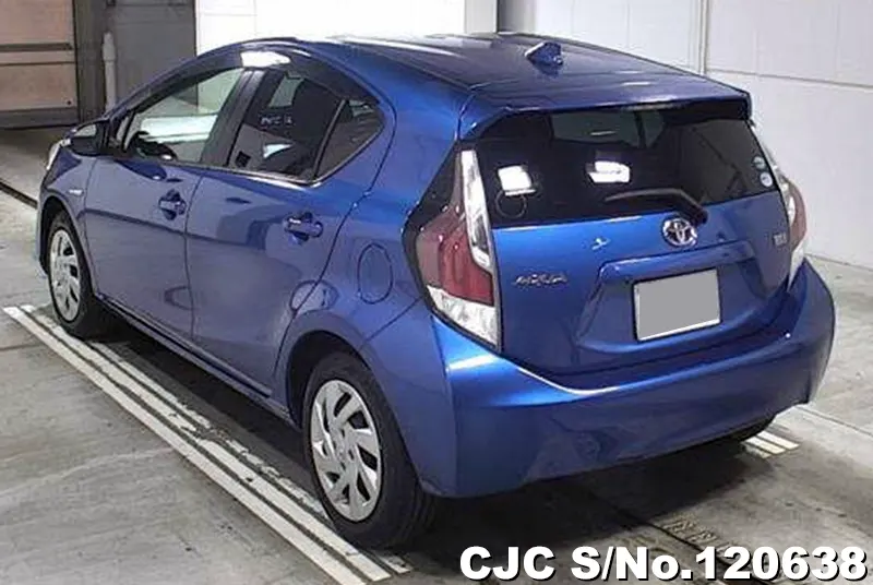 2015 Toyota / Aqua Stock No. 120638