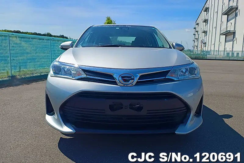 2018 Toyota / Corolla Axio Stock No. 120691