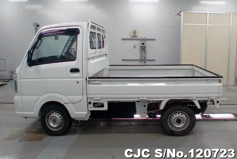 2015 Suzuki / Carry Stock No. 120723