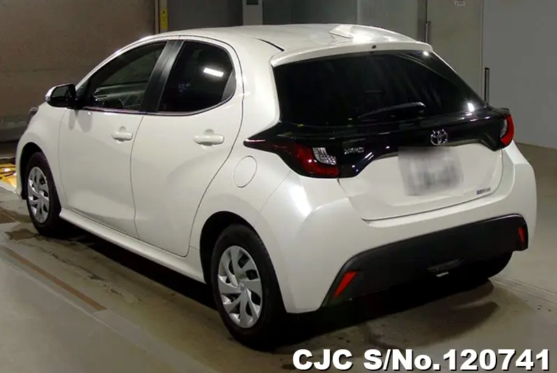 2021 Toyota / Yaris Stock No. 120741