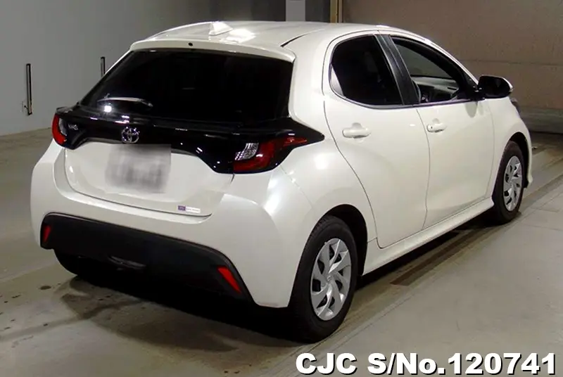 2021 Toyota / Yaris Stock No. 120741