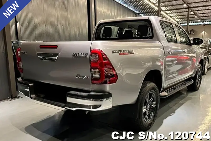 2024 Toyota / Hilux / Revo Stock No. 120744