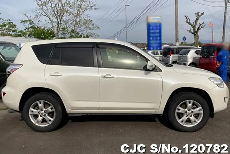 2013 Toyota / Rav4 Stock No. 120782