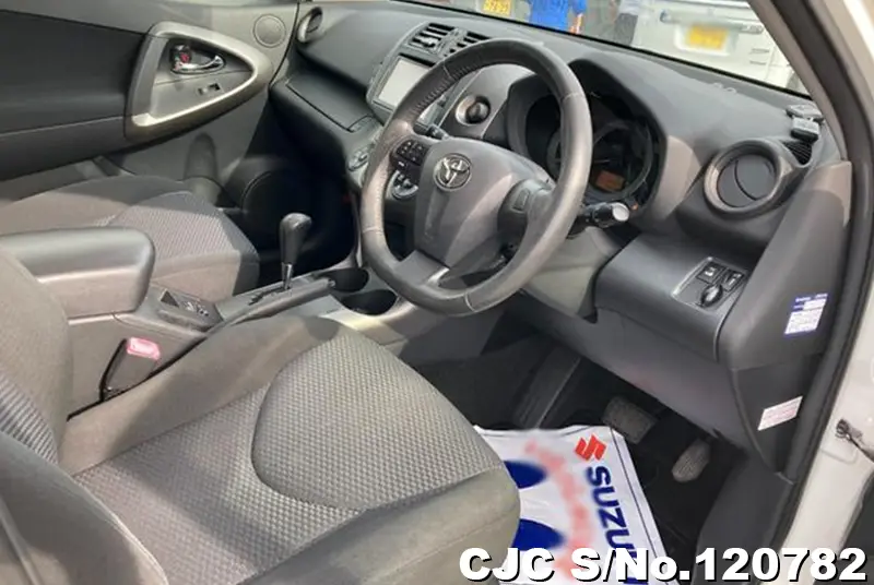 2013 Toyota / Rav4 Stock No. 120782