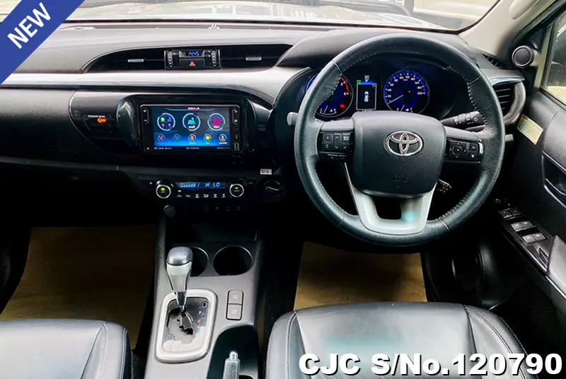 2018 Toyota / Hilux / Revo Stock No. 120790