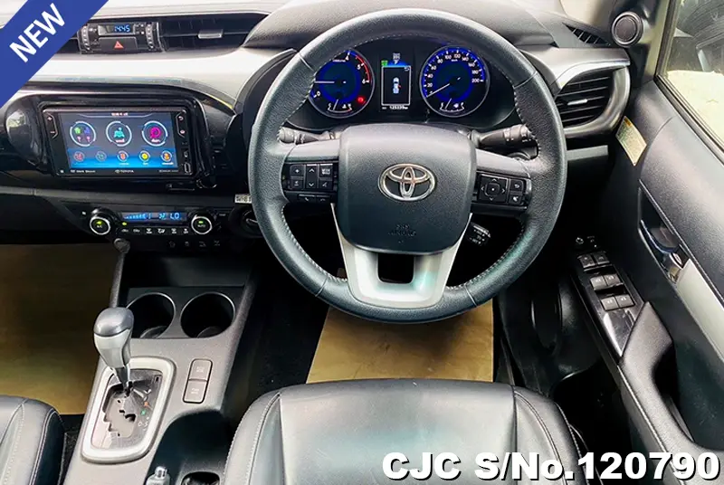 2018 Toyota / Hilux / Revo Stock No. 120790