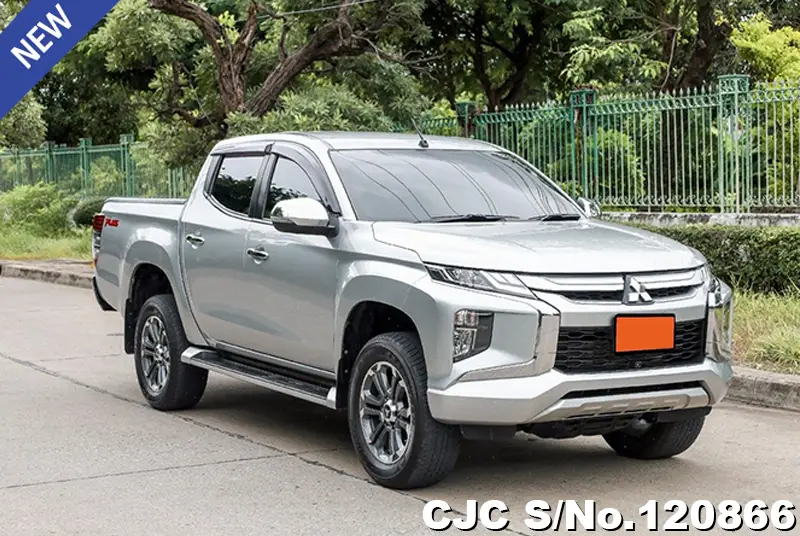 2020 Mitsubishi / Triton Stock No. 120866