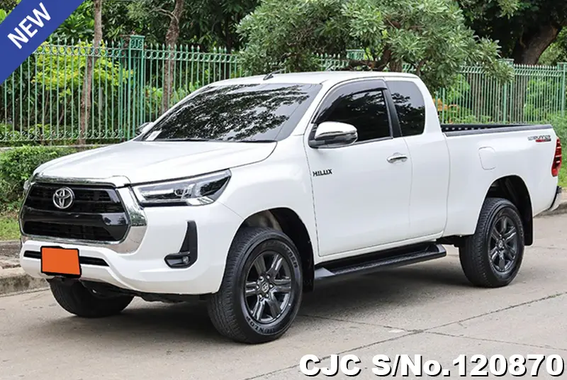 2022 Toyota / Hilux / Revo Stock No. 120870