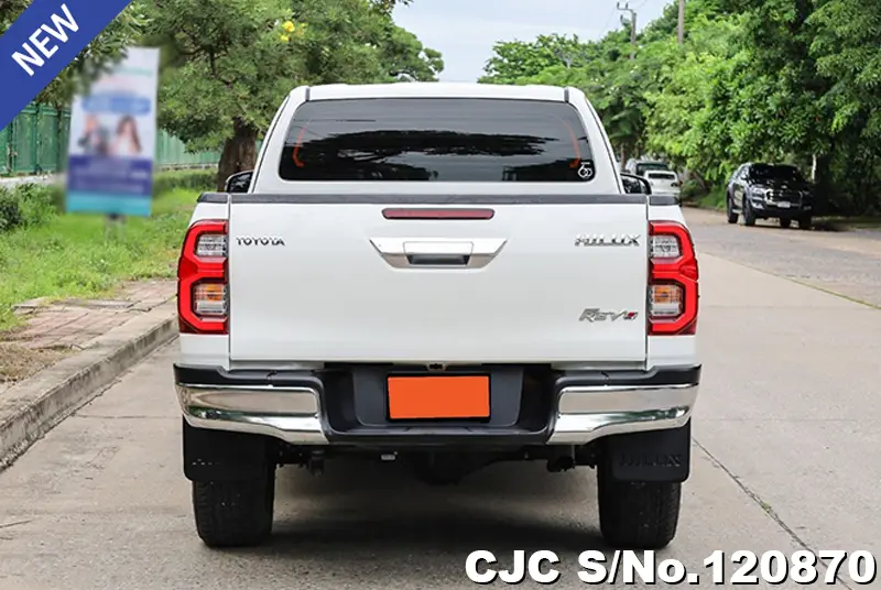 2022 Toyota / Hilux / Revo Stock No. 120870