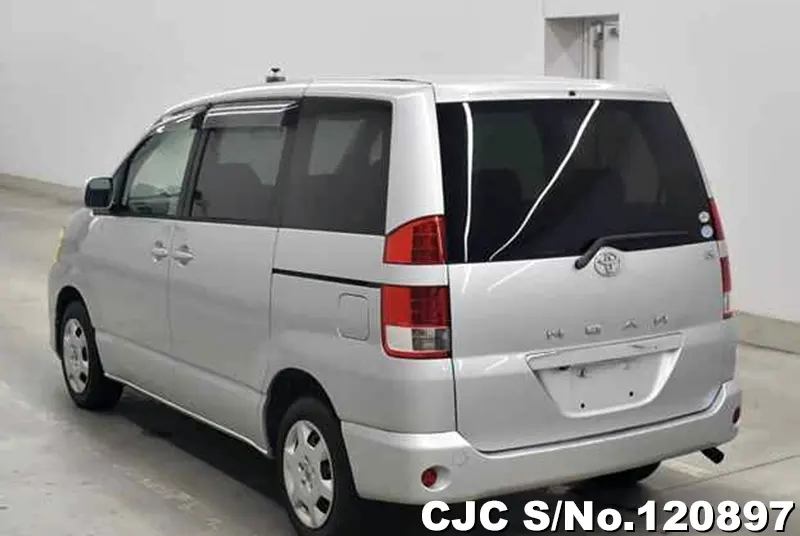 2004 Toyota / Noah Stock No. 120897