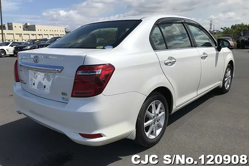 2015 Toyota / Corolla Axio Stock No. 120908