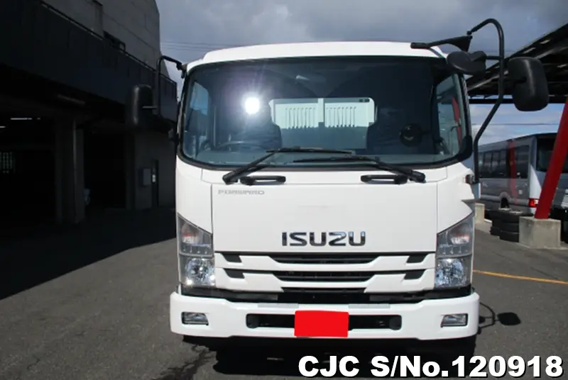 2017 Isuzu / Forward Stock No. 120918