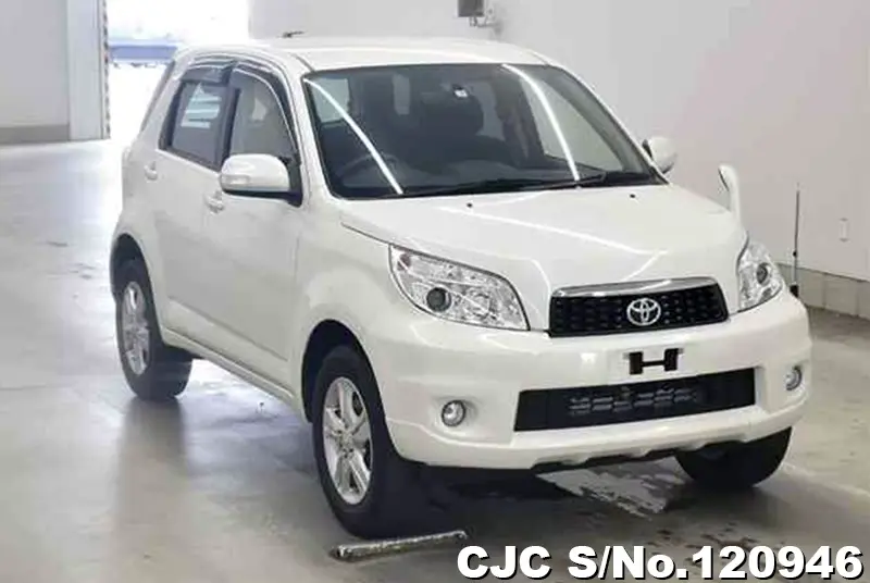 2015 Toyota Rush White for sale | Stock No. 120946 | Japanese Used Cars ...