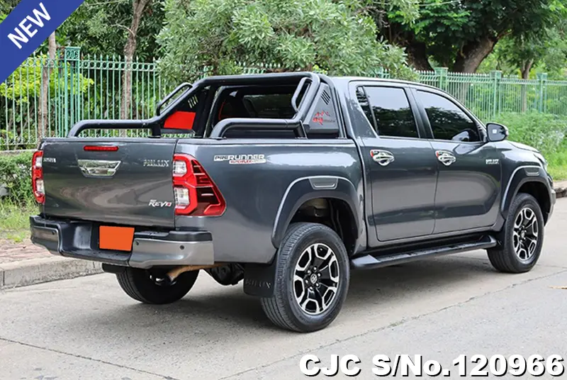 2022 Toyota / Hilux / Revo Stock No. 120966