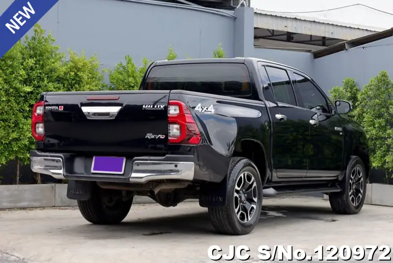 2021 Toyota / Hilux / Revo Stock No. 120972