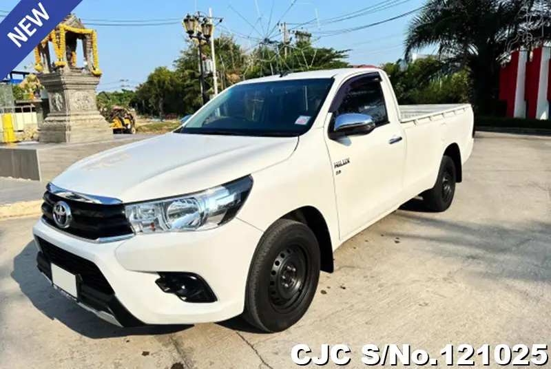 2019 Toyota / Hilux / Revo Stock No. 121025