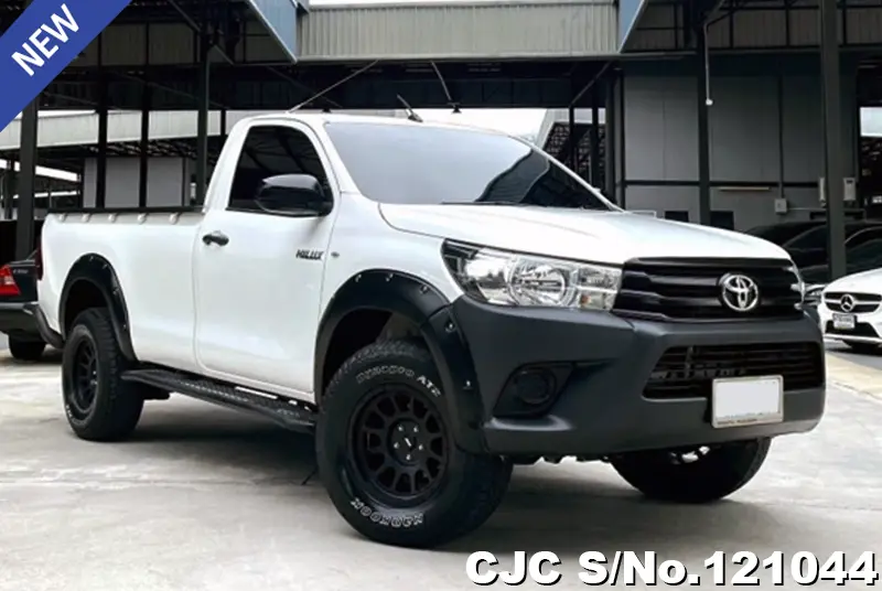 2020 Toyota / Hilux / Revo Stock No. 121044