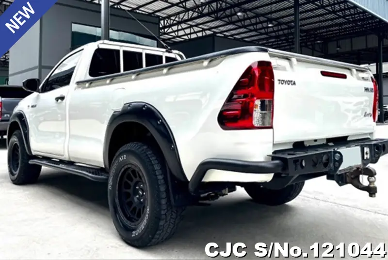 2020 Toyota / Hilux / Revo Stock No. 121044