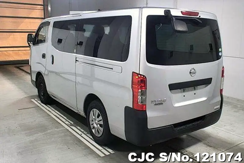 2019 Nissan / Caravan Stock No. 121074