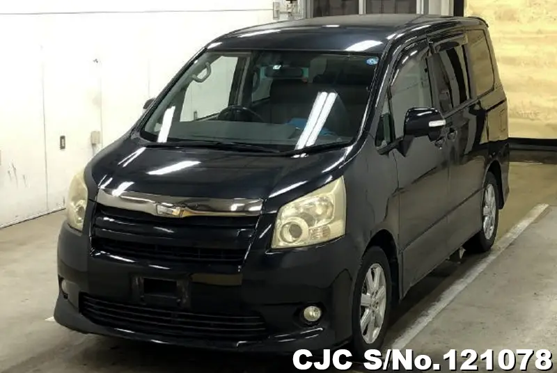 2008 Toyota / Noah Stock No. 121078