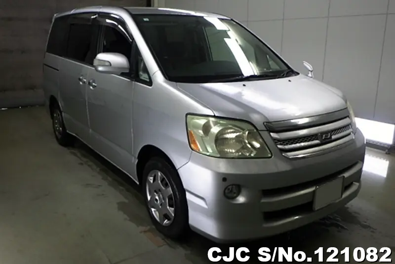 2006 Toyota / Noah Stock No. 121082