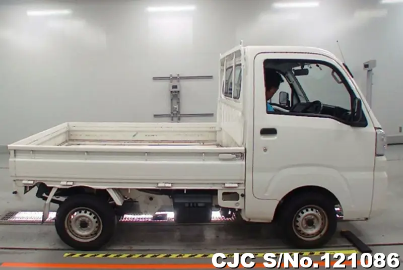 2020 Daihatsu / Hijet Stock No. 121086