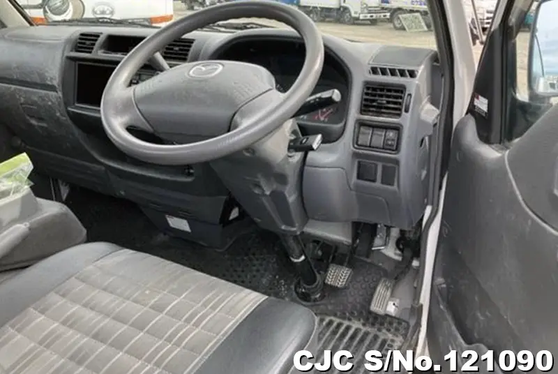 2019 Mazda / Bongo Stock No. 121090