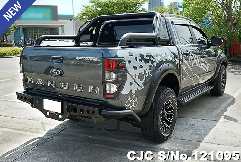 Ford Ranger in Gray for Sale Image 2