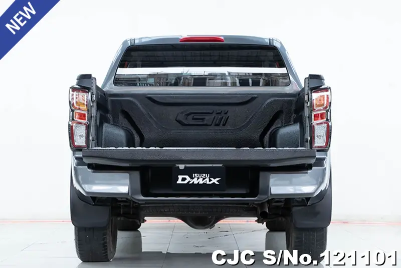 Isuzu D-Max in Gray for Sale Image 4