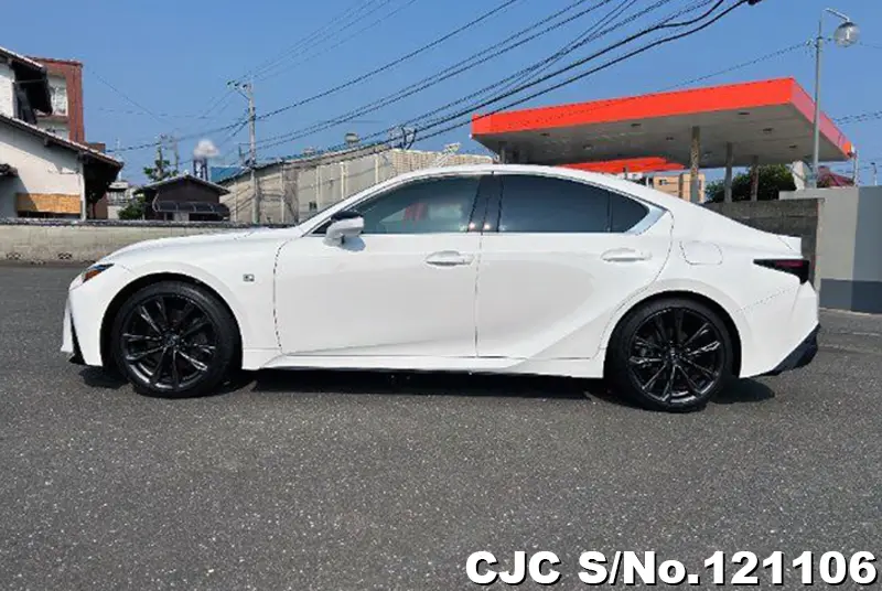 2023 Lexus / LS 300H  Stock No. 121106