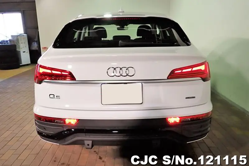 2023 Audi / Q5 Stock No. 121115